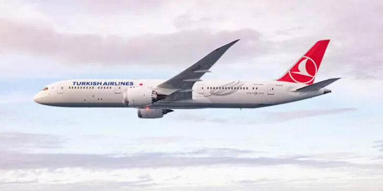 THY bugün uçuş ve yolcu rekoru kırıyor 