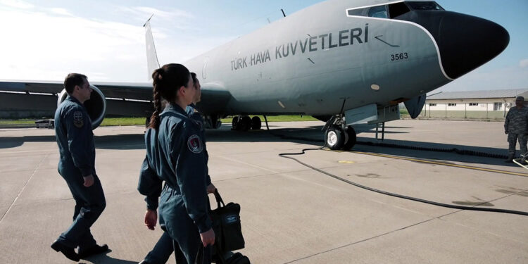 Türk Hava Kuvvetleri'nin kuruluş yıl dönümü kutlandı