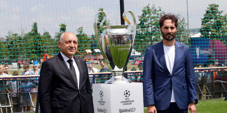 UEFA Şampiyonlar festivali'nin açılışı yapıldı