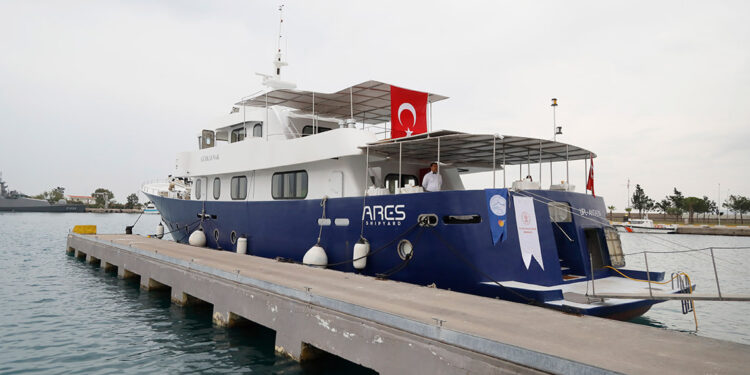 UPL, ilk seferine Akdeniz'de çıktı