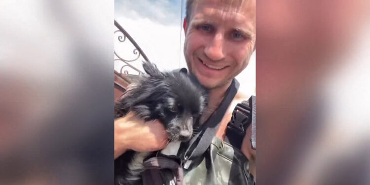 Ukraynalı boksör, sel bölgesine yardıma koştu