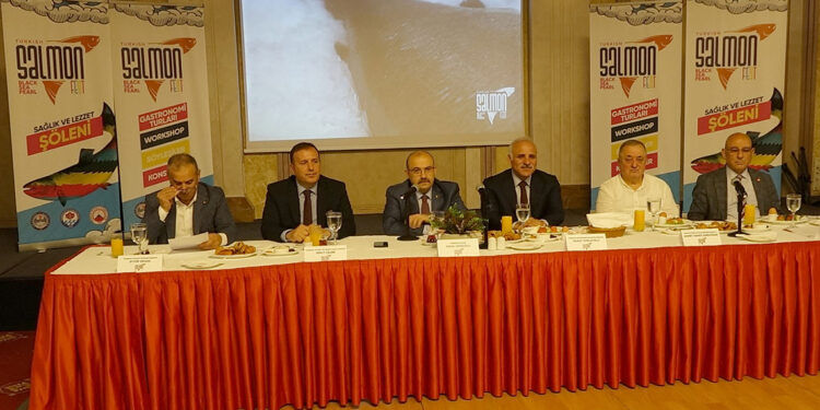 Ünlü şefler 'Türk Somon Festivali'nde buluşacak