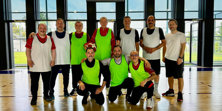 Varank'tan, Erdoğan ile basketbol maçı paylaşımı