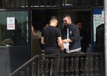 YKS'ye 2 dakika geç kalan öğrenci sınava alınmadı