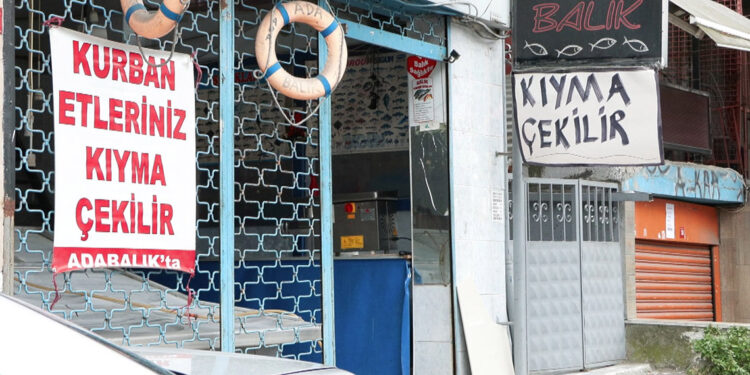 Yasaklar, kaçak kıyma çekiminin önüne geçemedi 