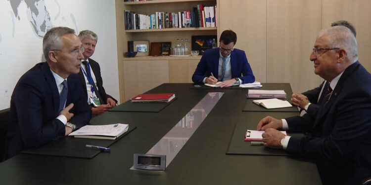 Yaşar Güler NATO Genel Sekreteri ile görüştü