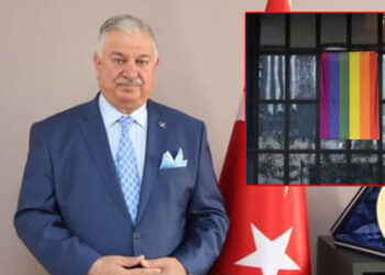 Yeniden Refah'tan ABD Büyükelçiliği'ne LGBT bayrağı tepkisi