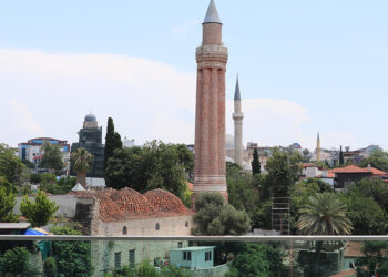 Yivli Minare'nin depremde yıkılma tehlikesi