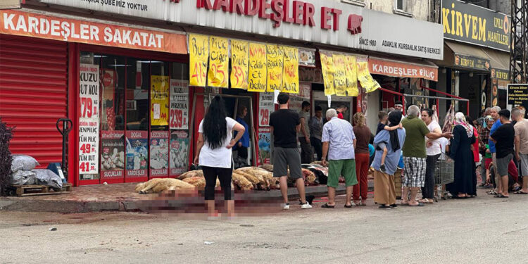 Adana'da kurban kesiminde kötü görüntüler