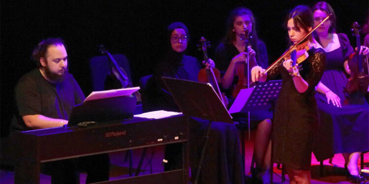 Akademi Ümraniye Müzik Kursu Yıl Sonu konseri düzenlendi
