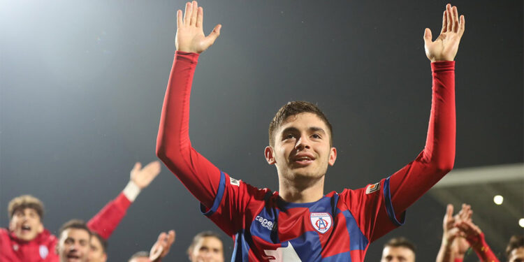 Altınordu'ya bir darbe de Burak İnce'den geldi