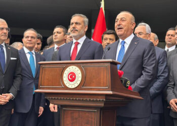 Hakan Fidan görevi Çavuşoğlu'ndan devraldı