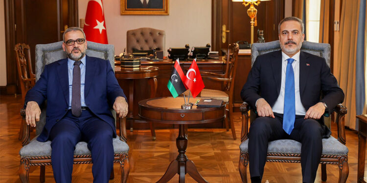 Bakan Fidan Halid El-Meşri ile bir araya geldi