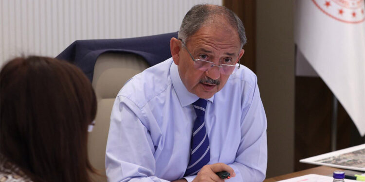 Türkoğlu'nda yöresel mimariye uygun 92 ev inşa edildi