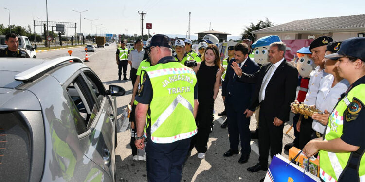 Balıkesir'de bayram tatili yoğunluğu
