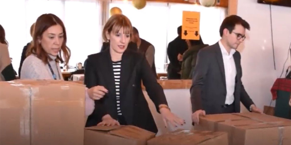 Birleşik Krallık'ın ilk kadın Büyükelçisi video mesaj paylaştı