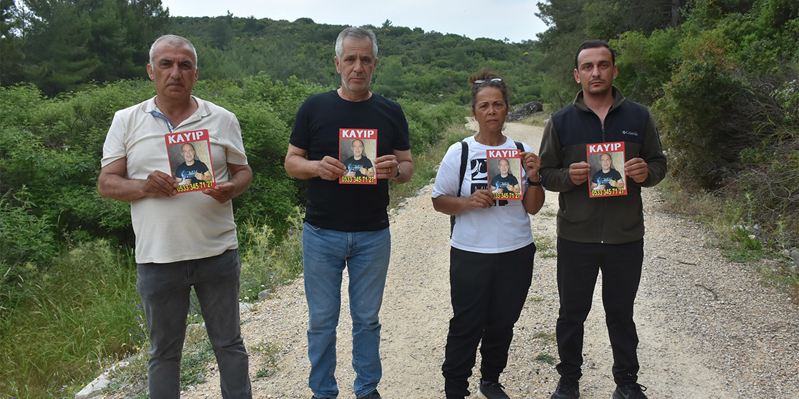 İzmir'in Urla ilçesinde, bisikletiyle gezmeye çıkıp kaybolan tur teknesi sahibi Ali Günaltın'dan (51), 23 gündür haber alınamıyor.