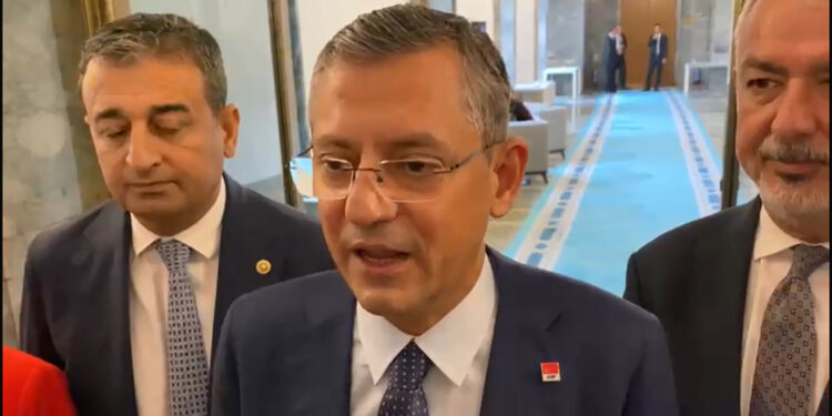 Erdoğan, Özgür Özel'den 50 bin lira manevi tazminat kazandı