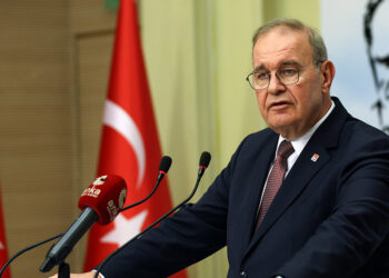 Tanju Özcan kesin ihraç talebiyle disiplin kuruluna sevk edildi