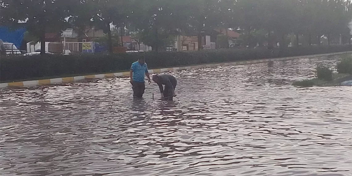 Çorum'da dolu ve sağanak