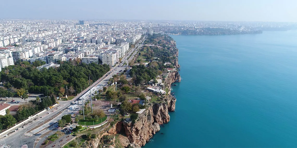 Kiralık ve satılık gayrimenkulde artan rakamlarla gündemde olan antalya'da deprem sonrası tercihler de değişti.