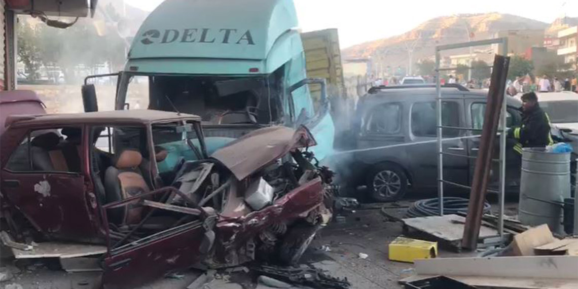 Derik'te 21 kişinin öldüğü kazada 1 kişi tahliye edildi