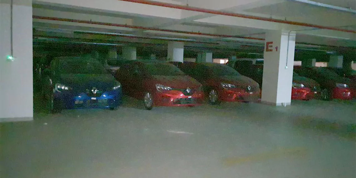 Diyarbakır havalimanı otoparkında sıfır araç bilmecesi