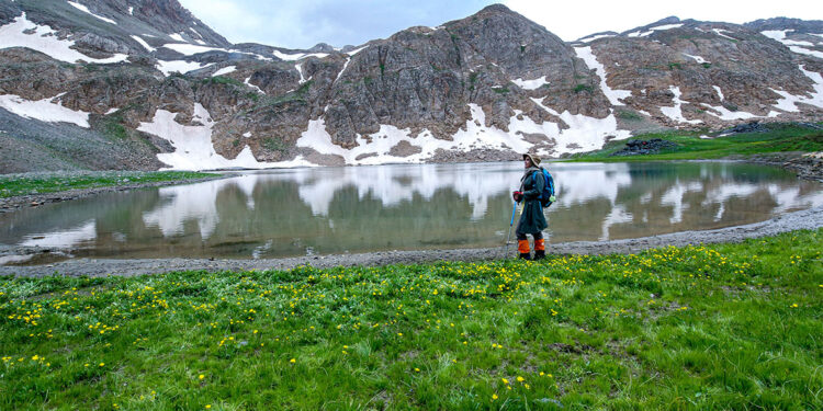 Fatma Hatun Buzul Gölü doğaseverlere keyifli anlar yaşatıyor