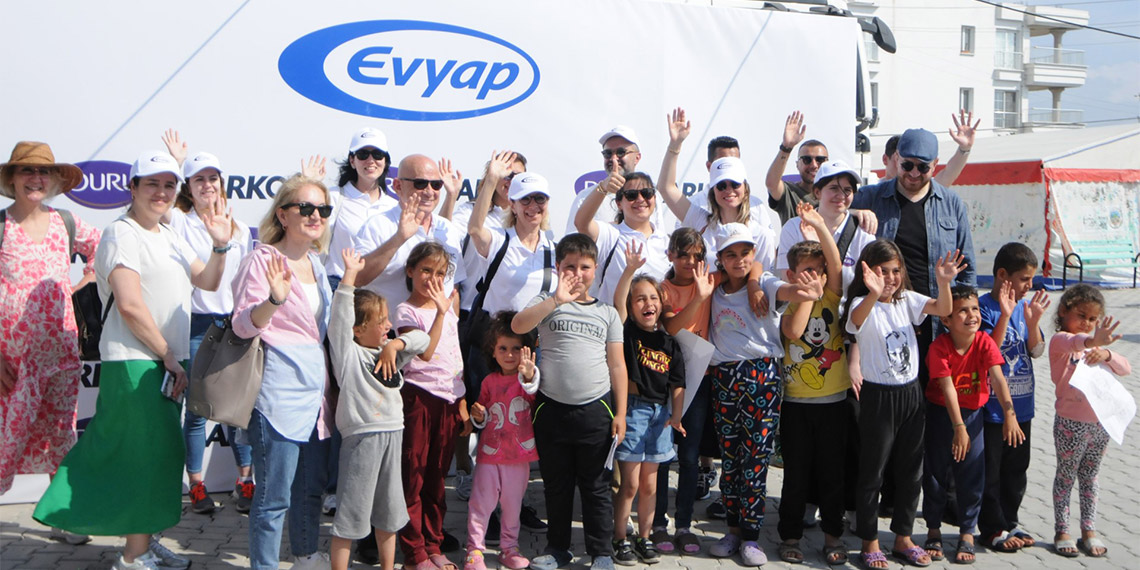 Evyap deprem bölgesinde hijyen istasyonu kurdu