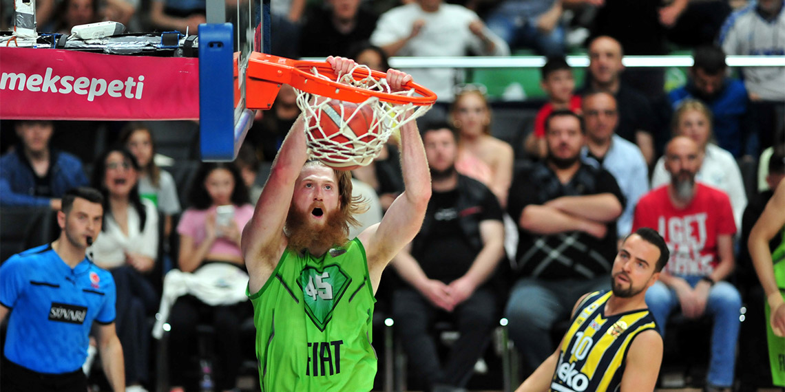 Fenerbahçe Beko yarı finale yükseldi