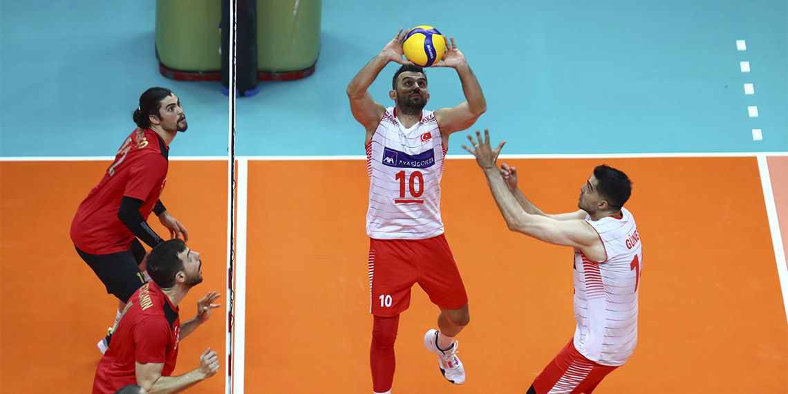 A Milli Erkek Voleybol Takımı dörtlü finali garantiledi