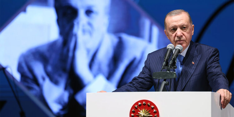 CHP bu şekilde siyaset yaptığı sürece iktidar yüzü göremez