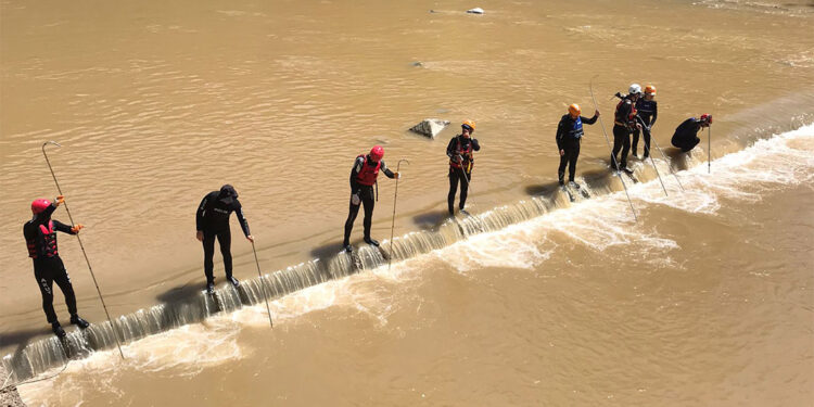 Giresun'da heyelanda kaybolan kişinin yeleği bulundu
