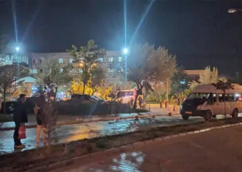 Van'da taş sopa ve bıçaklı kavgada 14 kişi yaralandı