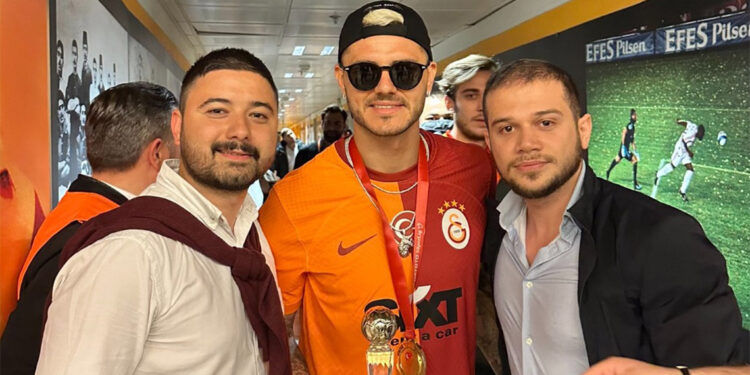 Icardi ve Okan Buruk yılın en iyileri seçildi