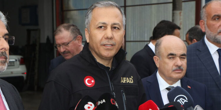 Ali Yerlikaya, kuvvetli yağış uyarısı yaptı