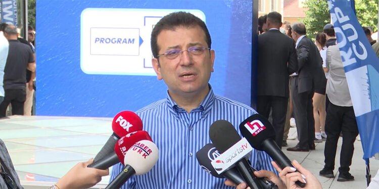 Benim aday olduğum tek şey var İstanbul'da olduğu gibi, büyük bir değişim