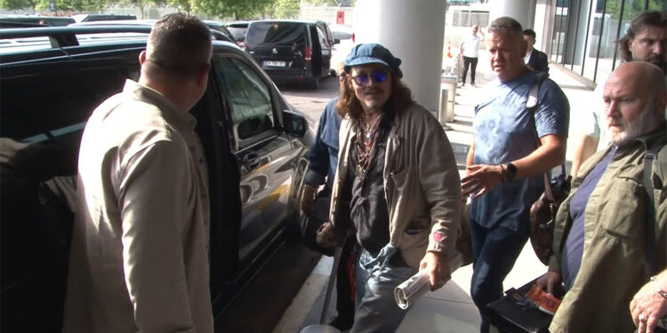 Johnny Depp İstanbul'a geldi