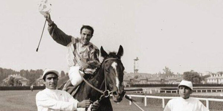 Jokey Kazım Yıldız hayatını kaybetti