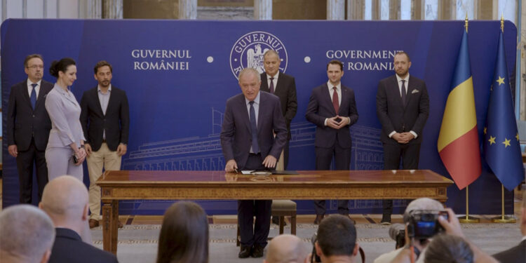 Podişor Doğal Gaz Boru Hattı için imzalar atıldı