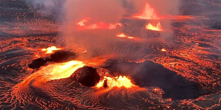 Kilauea yanardağında patlama