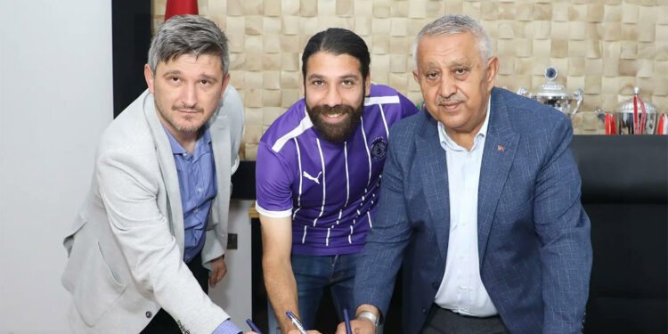 Futbol hayatıma devam etme kararı aldım