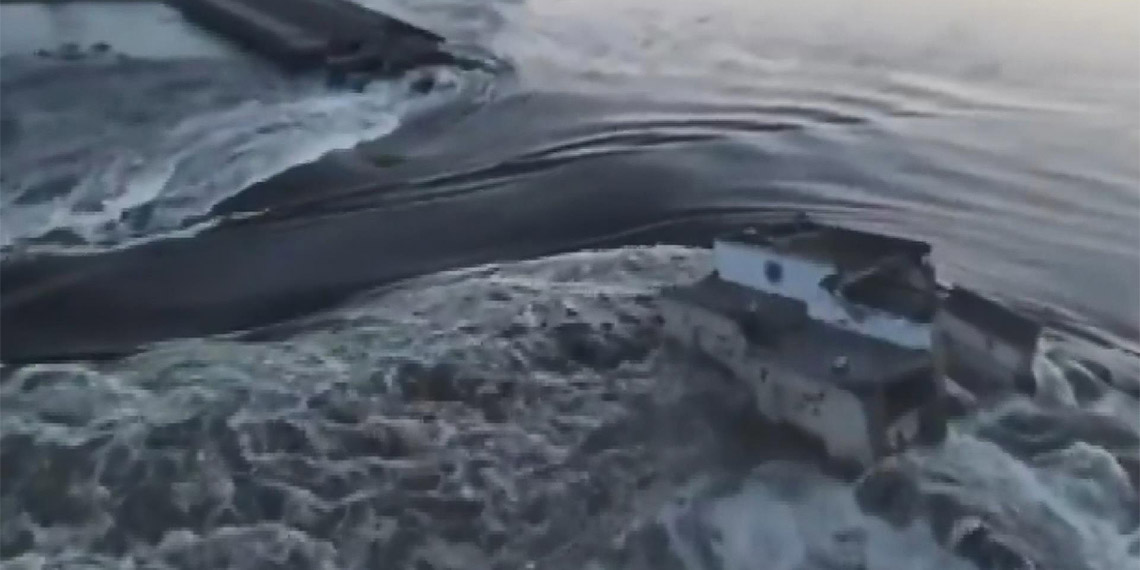 Kakhovka Hidroelektrik Santrali'nde patlama