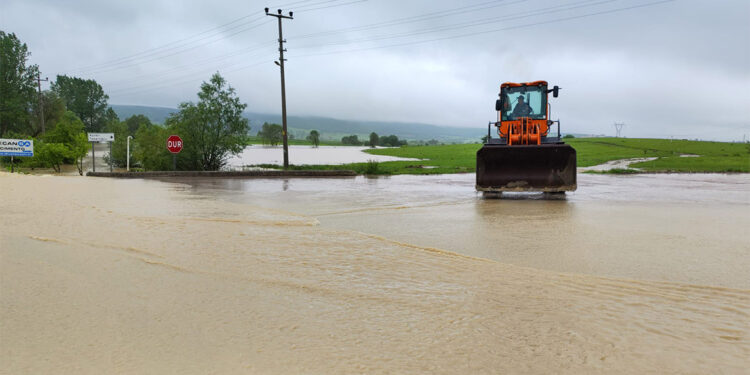 Samsun ve Ordu'da taşımalı eğitime bir gün ara