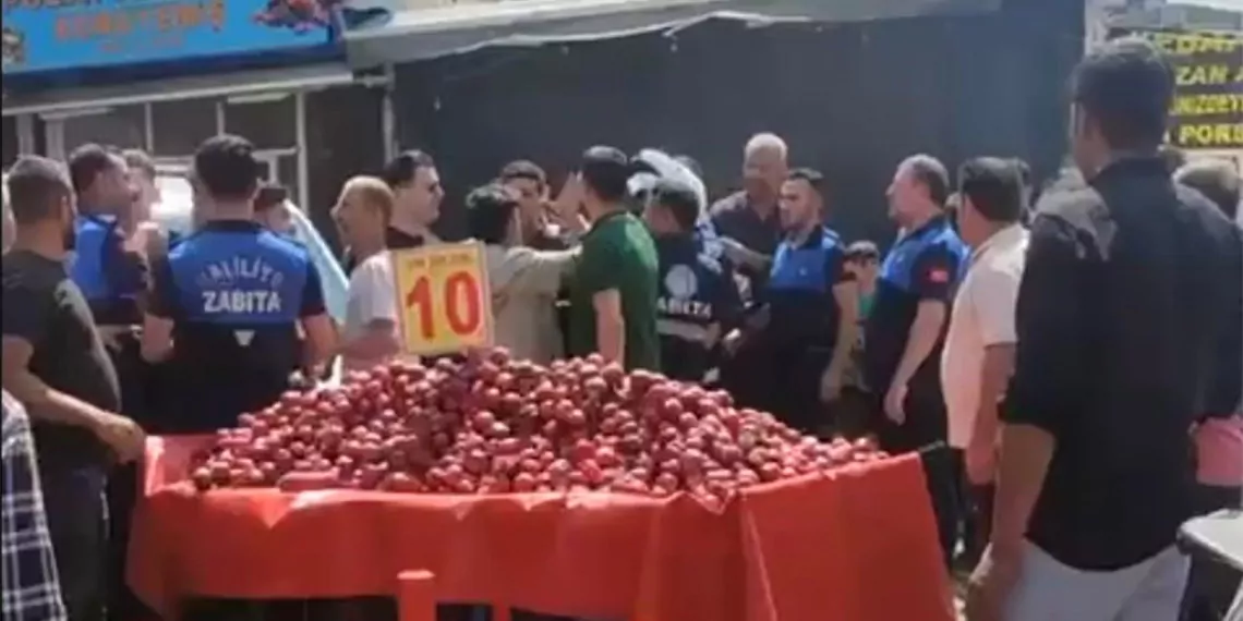 Şanlıurfa'da zabıta ile seyyar satıcı arasında arbede