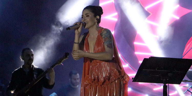 Kalbi kırılan bir tek kardeşim varsa özür diliyorum