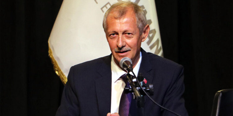 Süleymanpaşa Belediye Başkanlığı'na Hüseyin Uzunlar seçildi