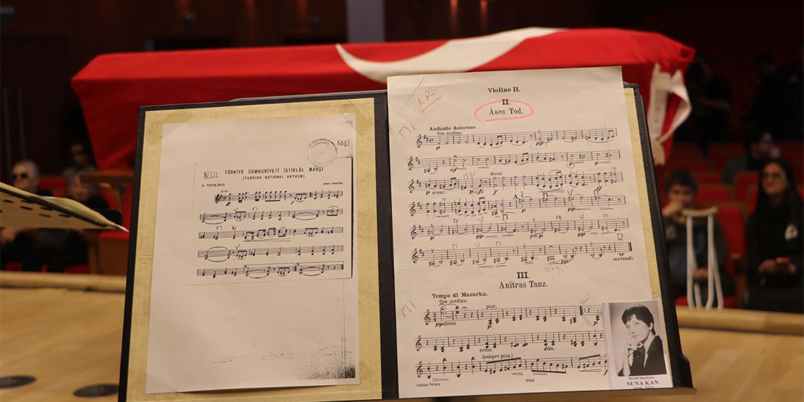 Suna Kan için CSO'da tören