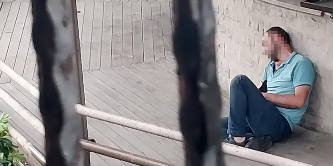 Tarihi Demirciler Çarşısı madde bağımlılarının oteli oldu