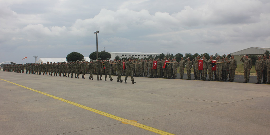 Türk askerinin Kosova'ya 2'nci ve 3'üncü intikal uçuşu tamamlandı